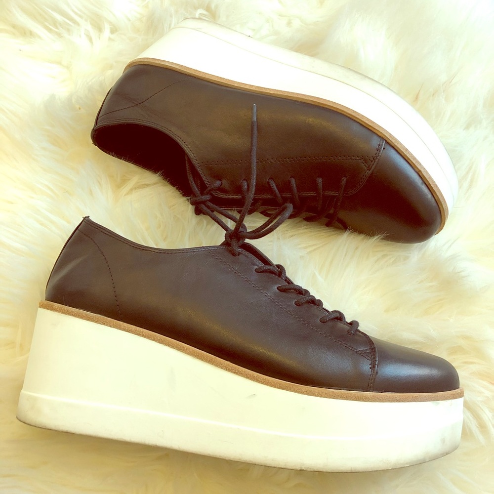 Steve Madden Black Leather Platform Oxfords